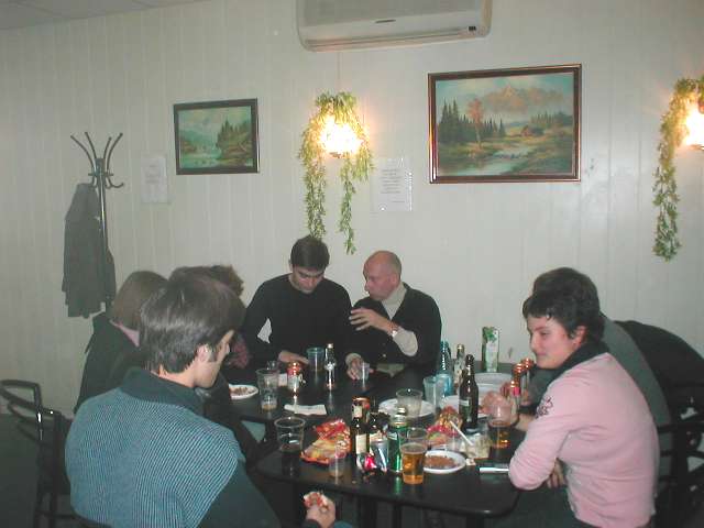 Народ начал приходить в чувства...